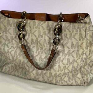 Michael Kors Cream Women's Purse Canvas w/Leather Straps LARGE Clean Stylish